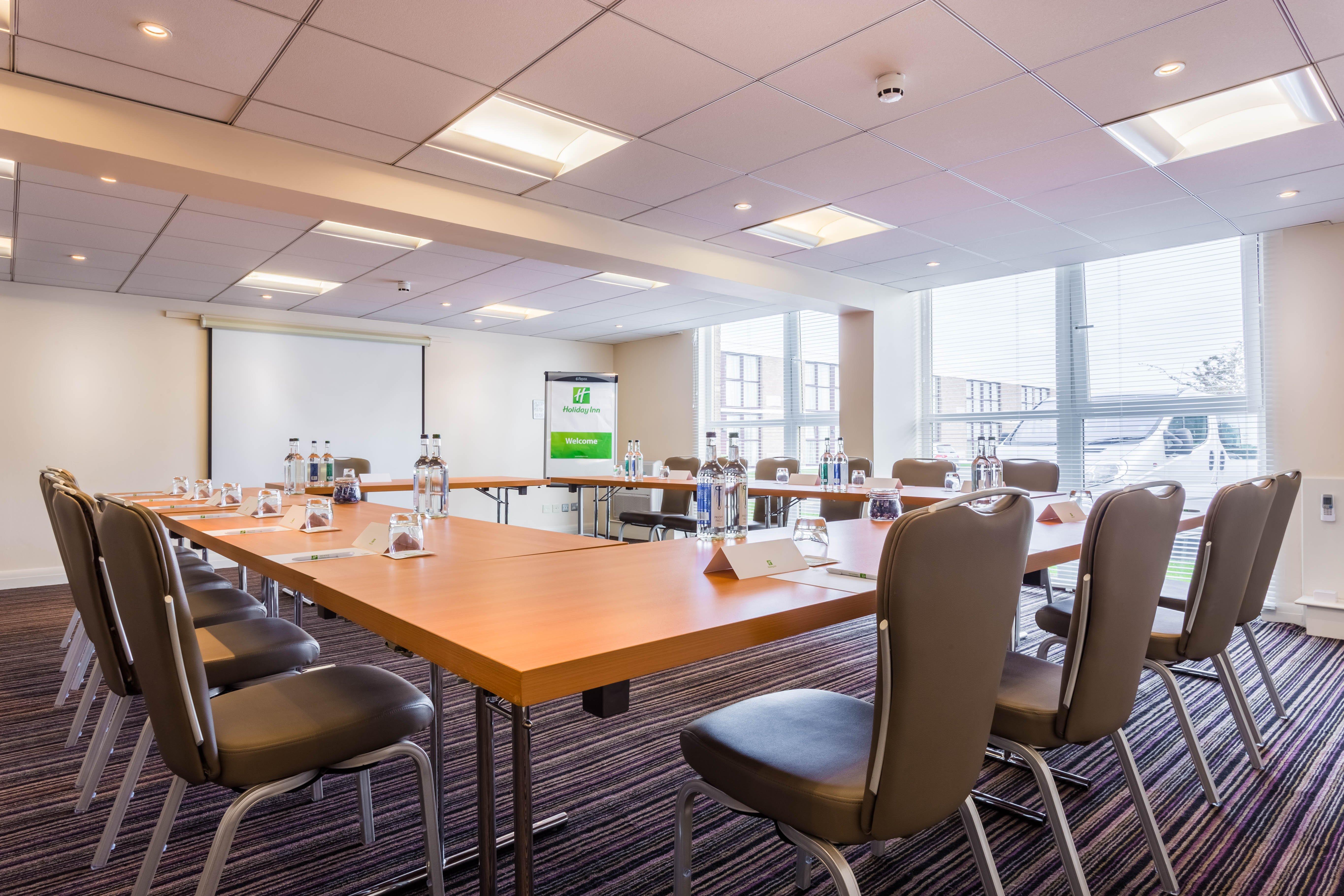 Holiday Inn Newcastle Gosforth Park By Ihg Seaton Burn Exterior photo